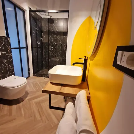 Ra House בראשוב