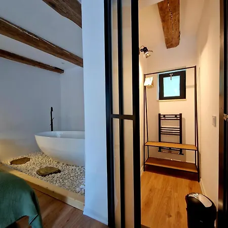 Ra House * בראשוב